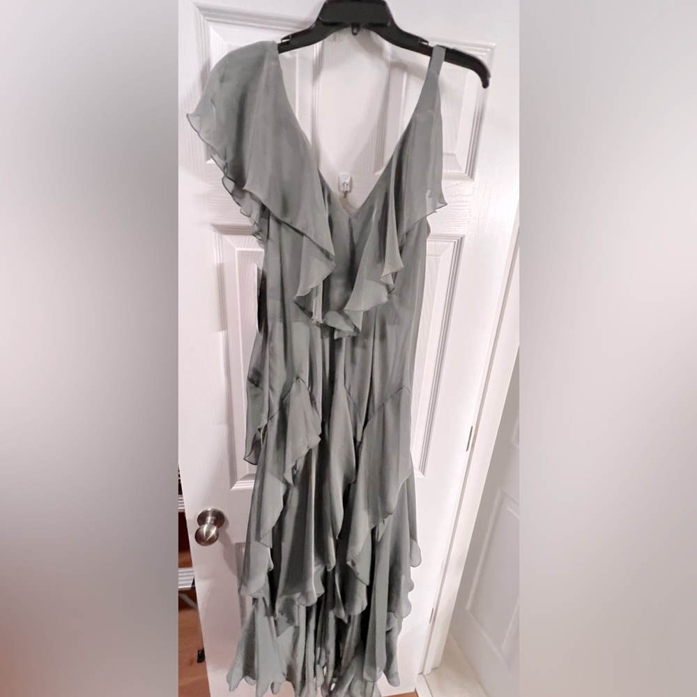 Signature by Robbie Bee Formal dress